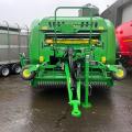 John Deere C441R