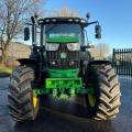 John Deere 6135R