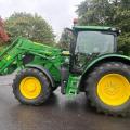 John Deere 6135R