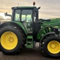 John Deere 6120M