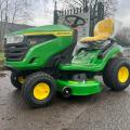 John Deere X127