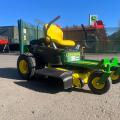 John Deere Z335E