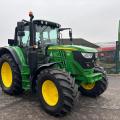 John Deere 6120M