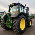 John Deere 6120M