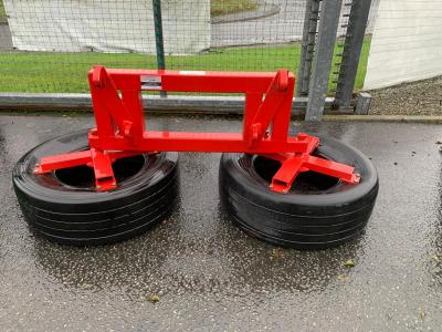 Sullivans Twin wheel silage pusher