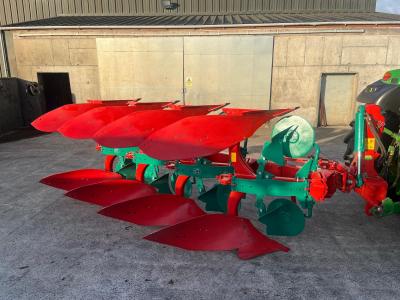 Kverneland ED/85/200 4 Furrow Plough