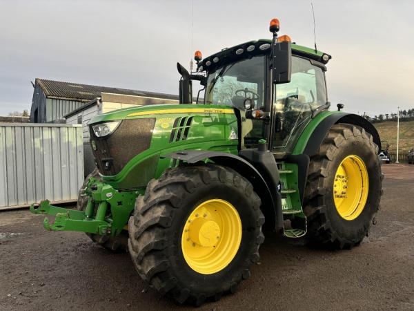 John Deere 6175R