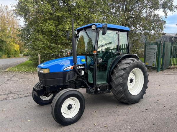 New Holland TM75D