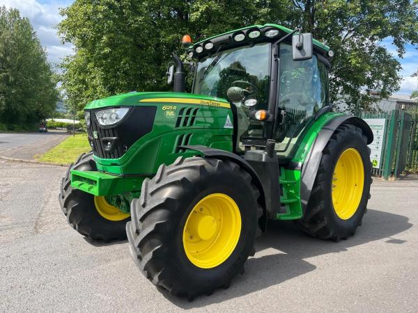 John Deere 6125R