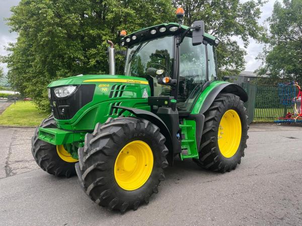 John Deere 6130R