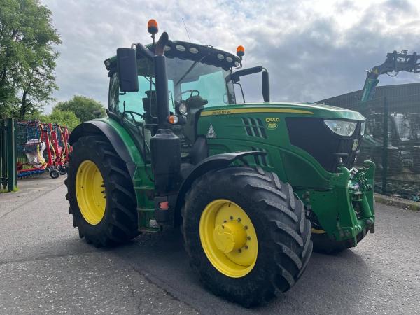 John Deere 6155R